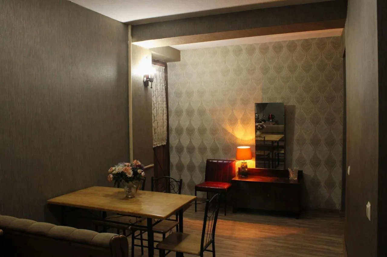 Nino'S Guest House Tiflis
