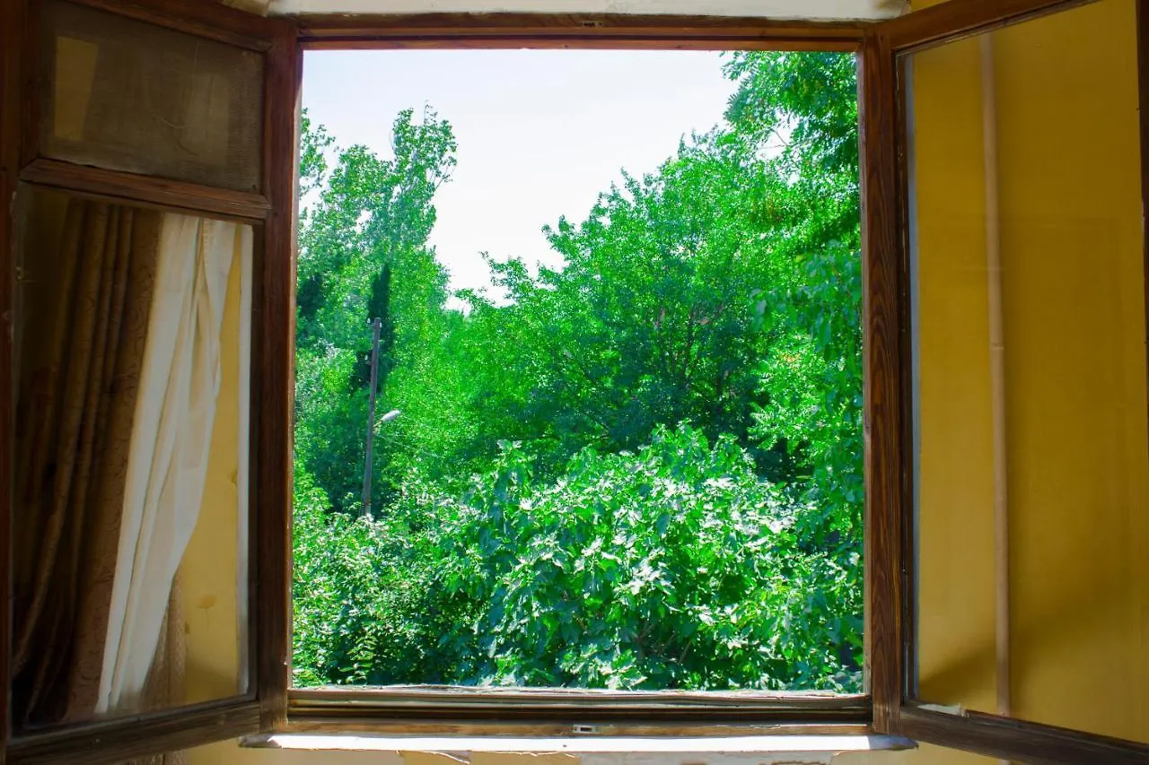 Nino'S Guest House Tiflis